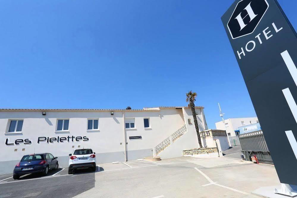 Hotel Restaurant Les Pielettes Le Rove Eksteriør billede